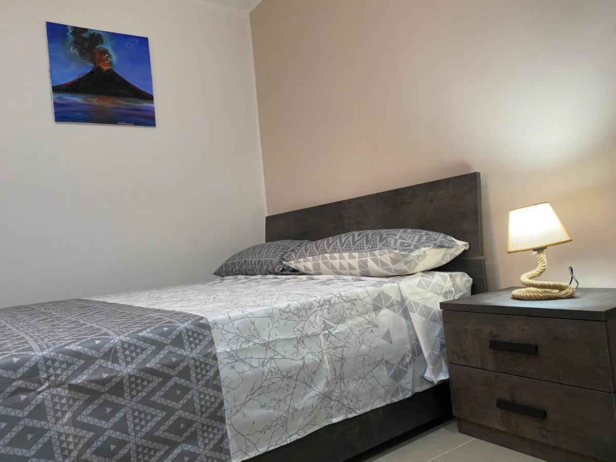 Domus Velata Celeste Naples Luaran gambar